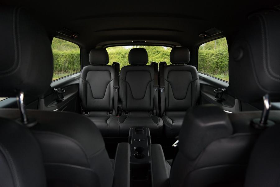  Mercedes-Benz V250 BlueTec Extralang Avantgarde 2015 года  (UK) (фото 22 из 24)